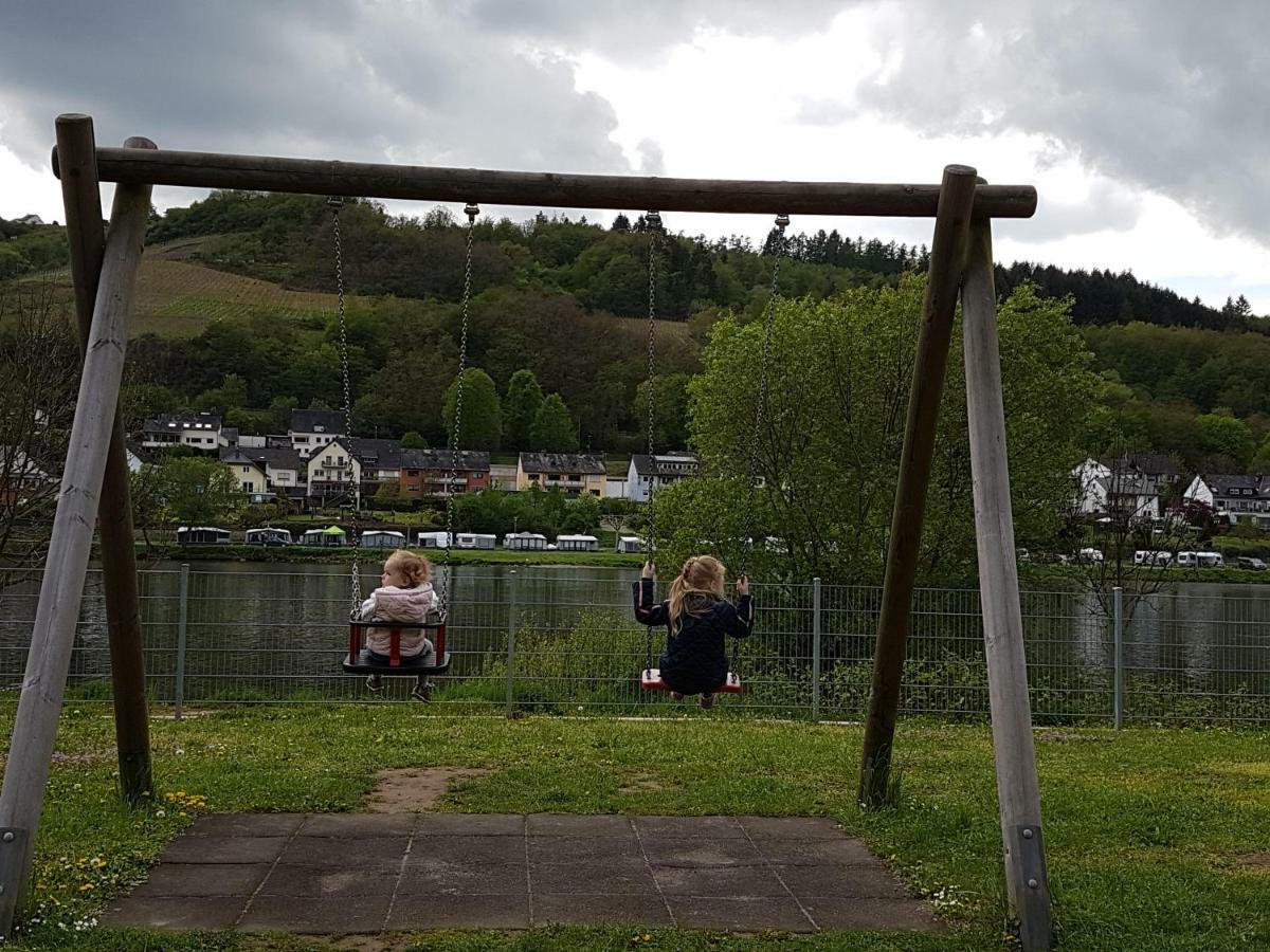 Haus Anna Villa Zell an der Mosel Dış mekan fotoğraf